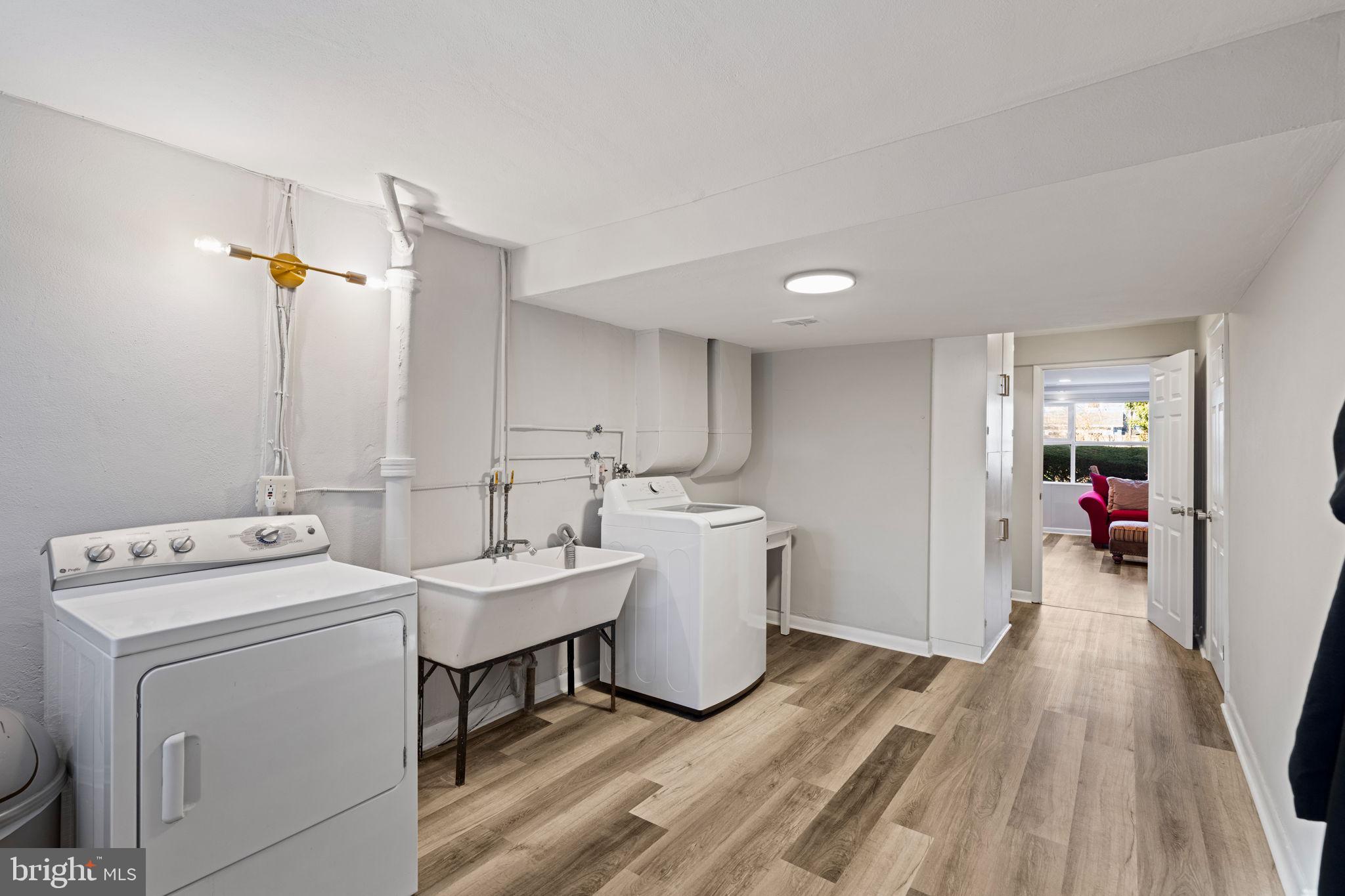 ELKINS PARK - Residential