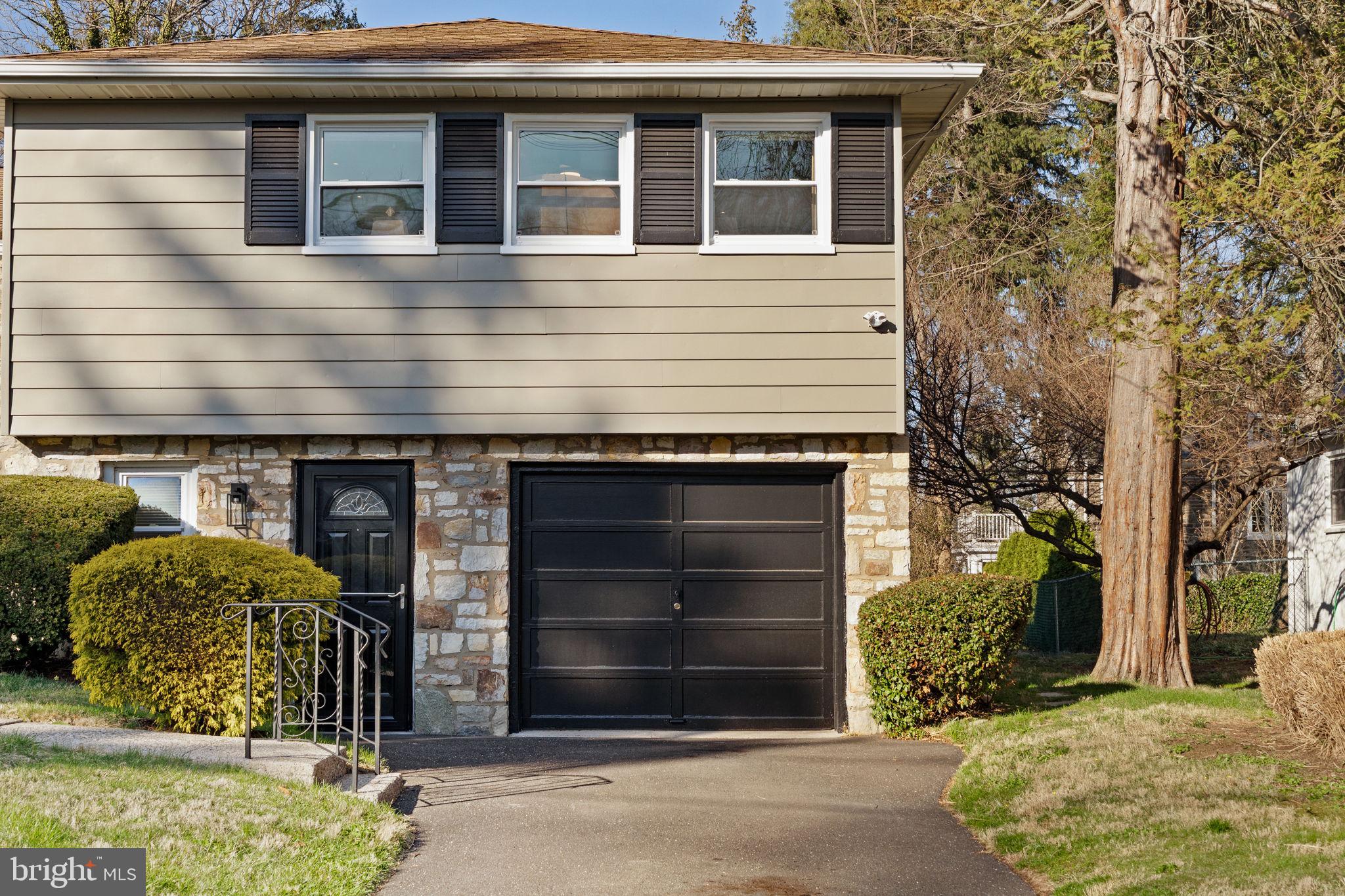 ELKINS PARK - Residential