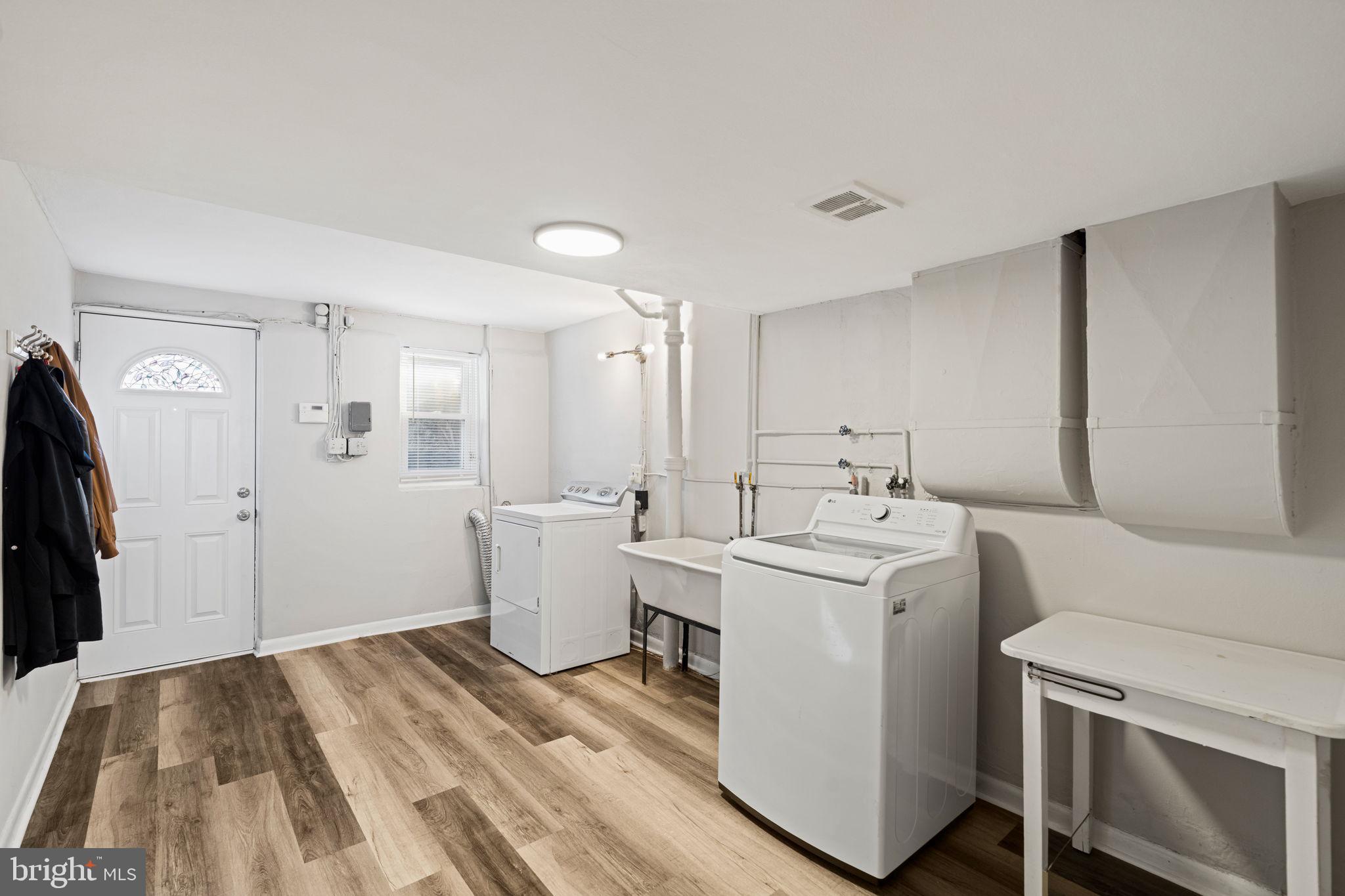 ELKINS PARK - Residential