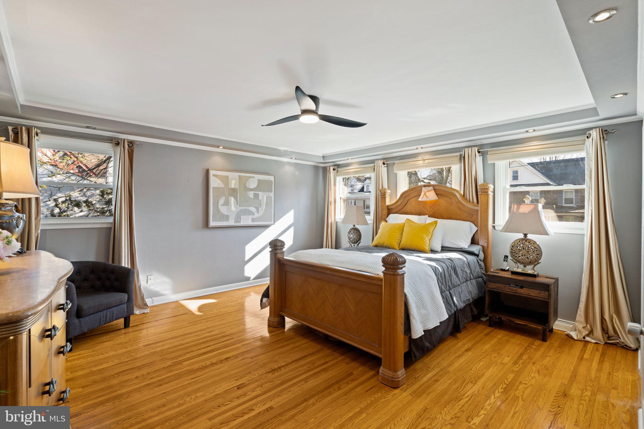 ELKINS PARK - Residential