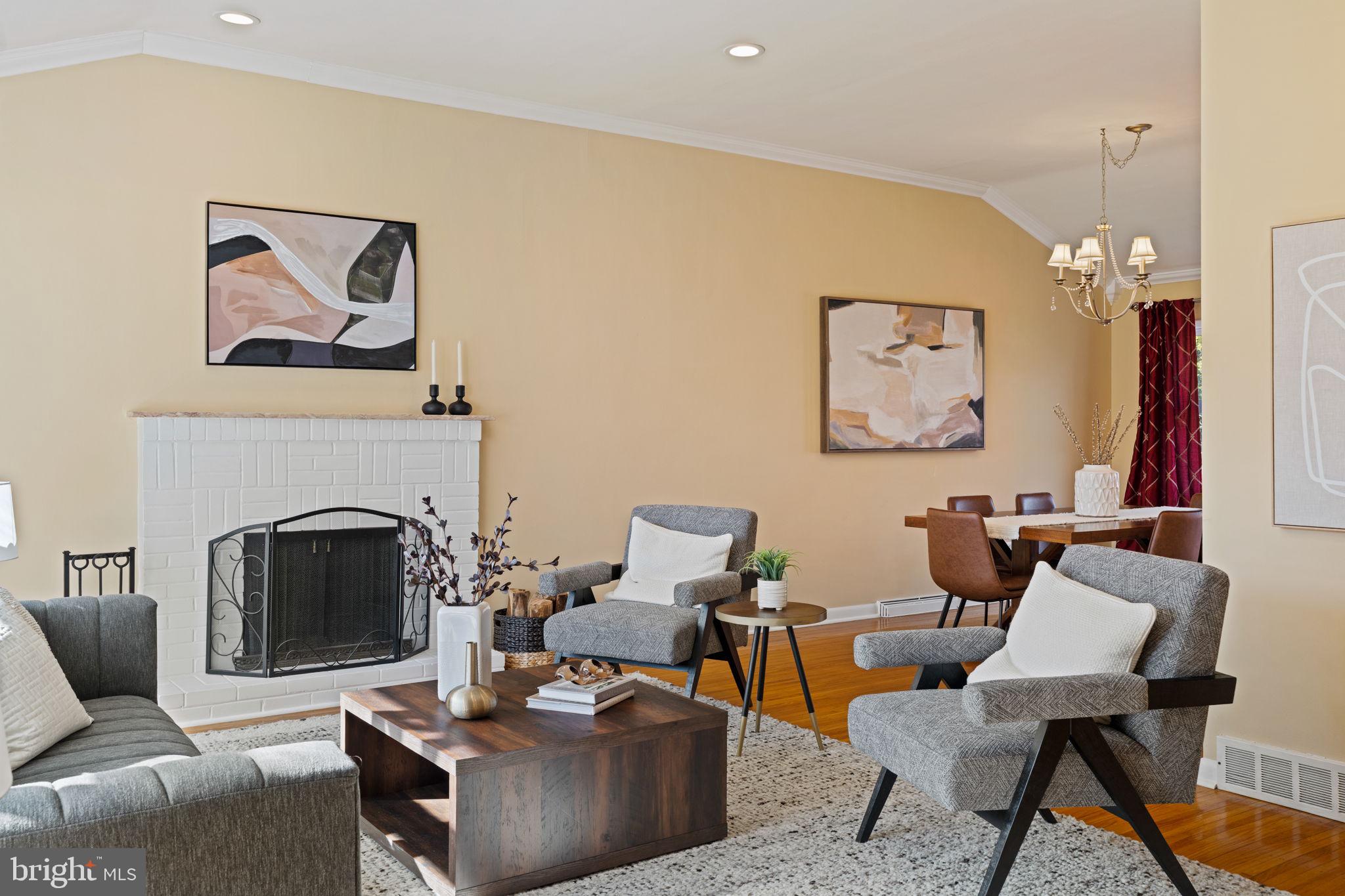 ELKINS PARK - Residential