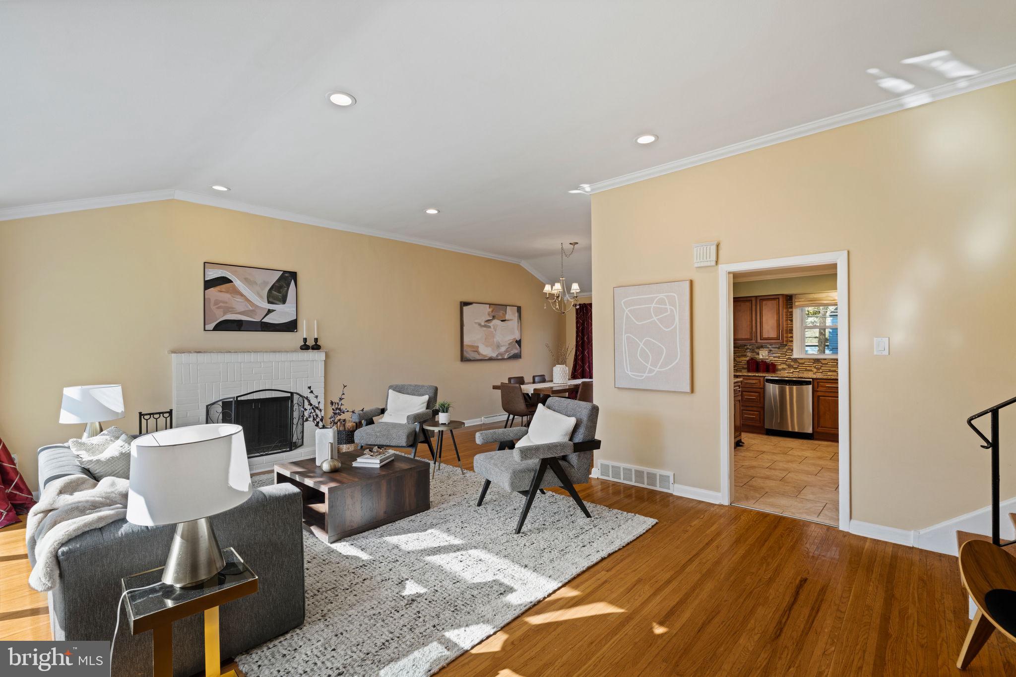 ELKINS PARK - Residential