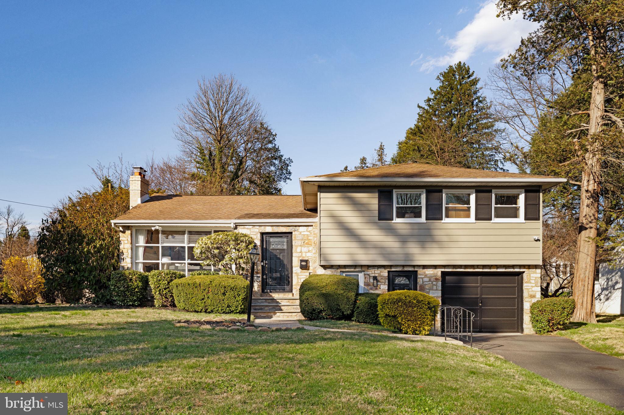 ELKINS PARK - Residential