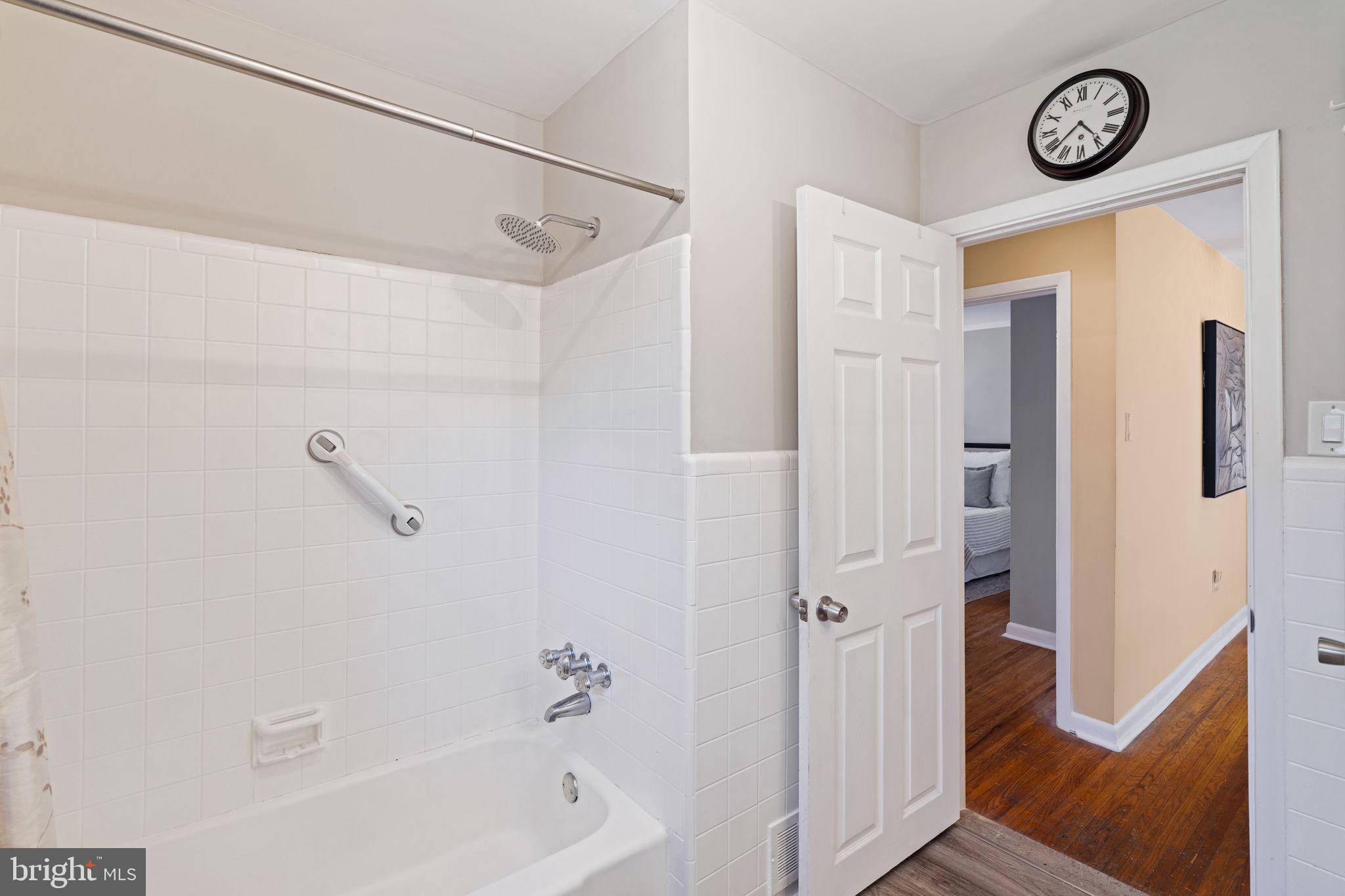 ELKINS PARK - Residential