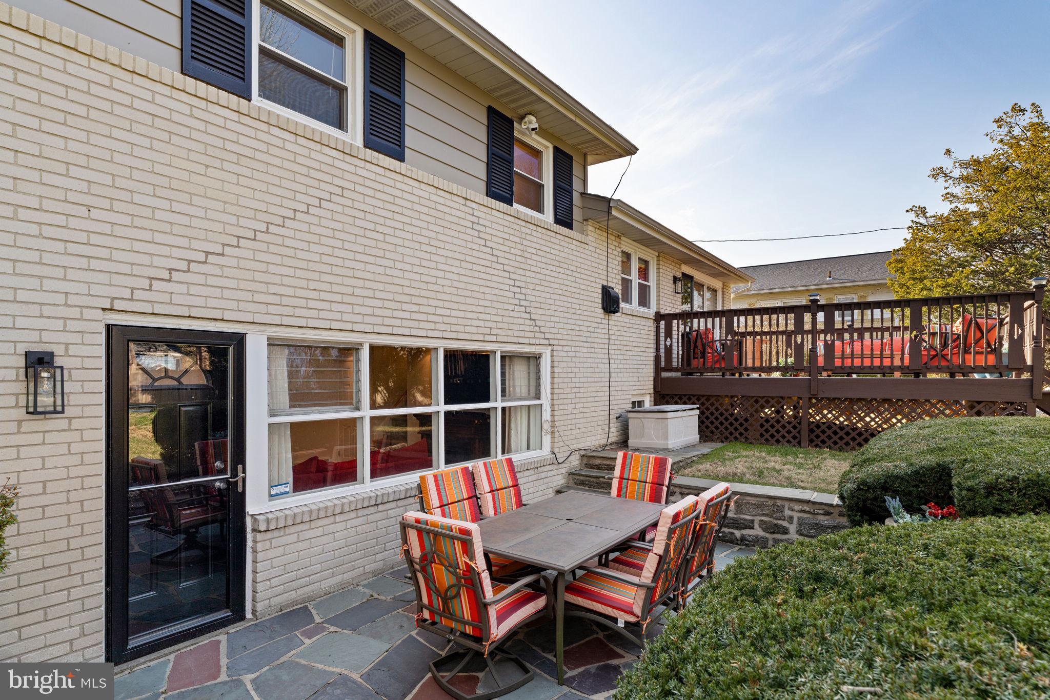 ELKINS PARK - Residential