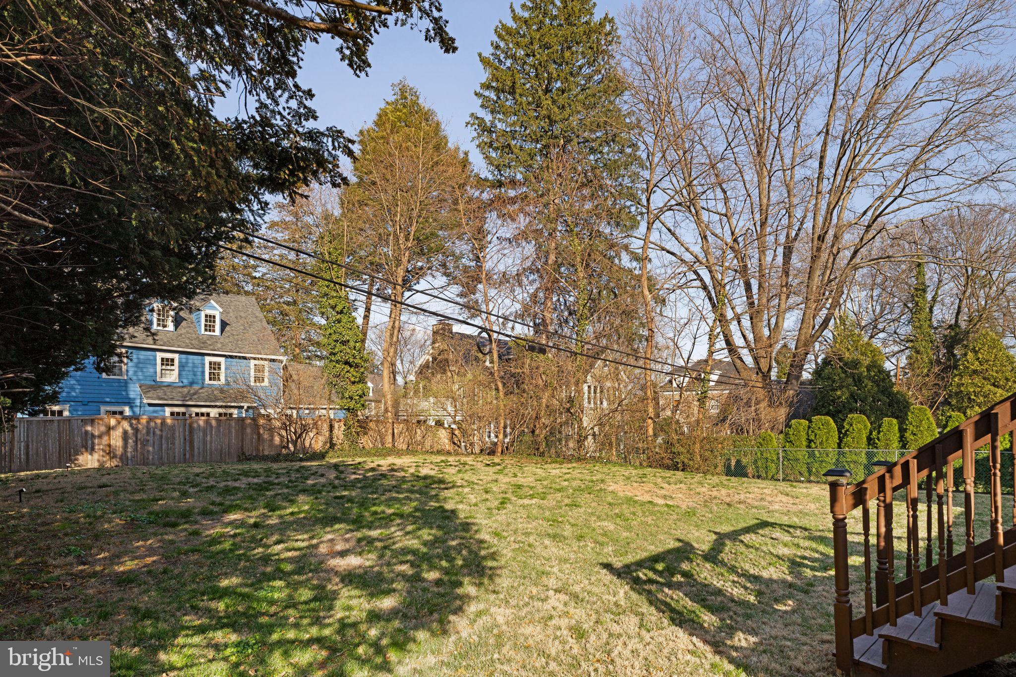 ELKINS PARK - Residential