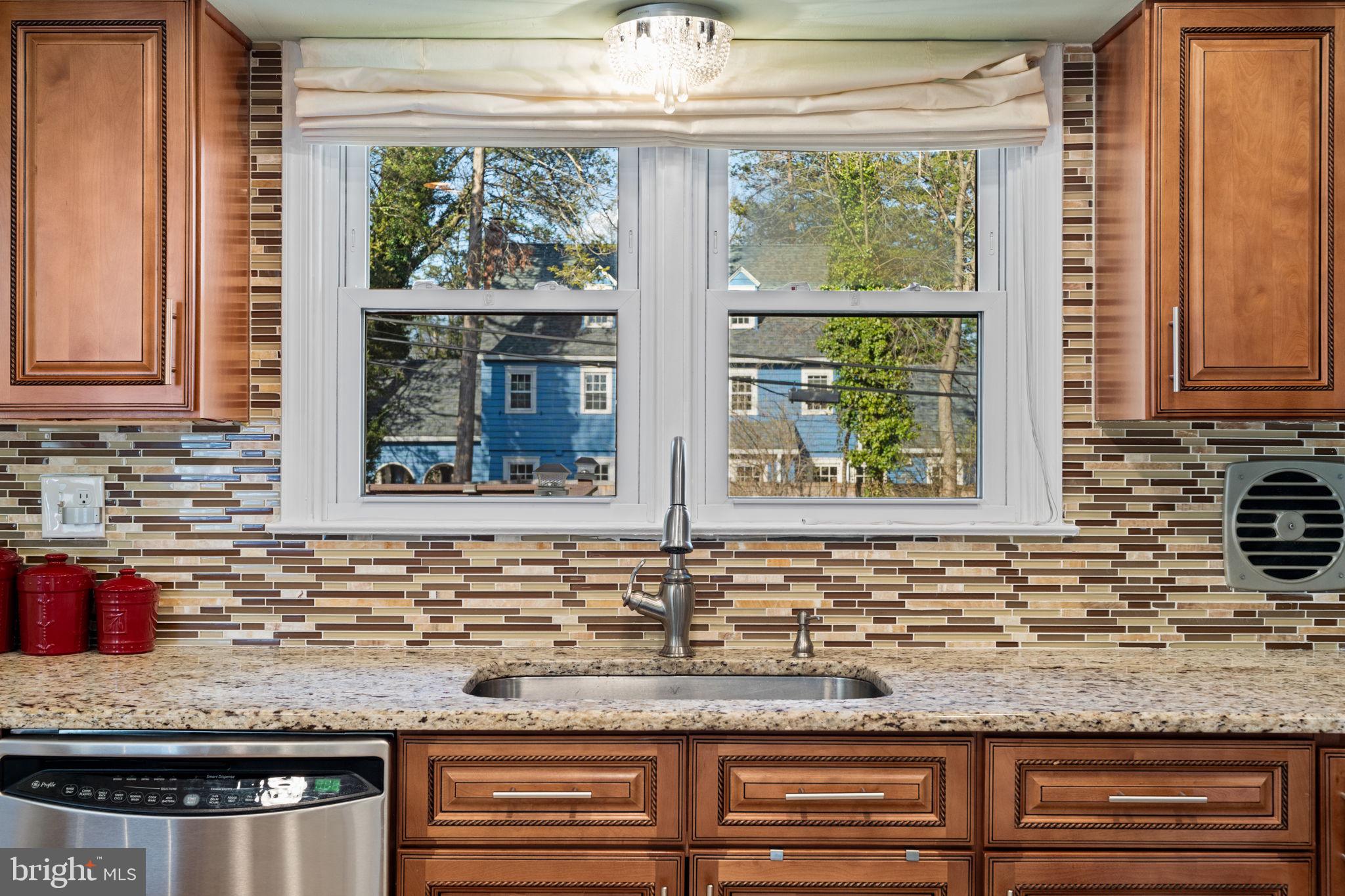 ELKINS PARK - Residential