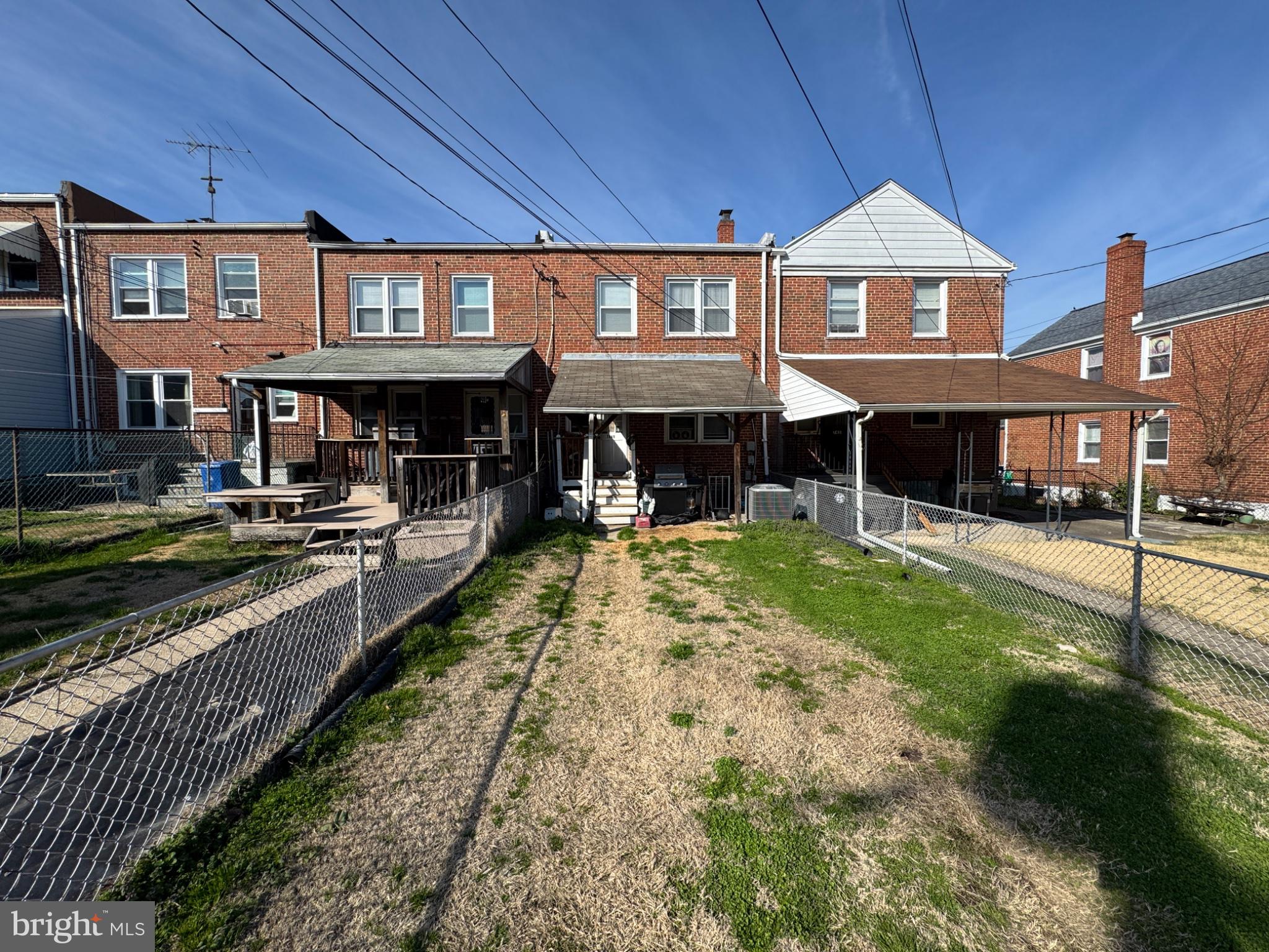 EASTFIELD - Residential