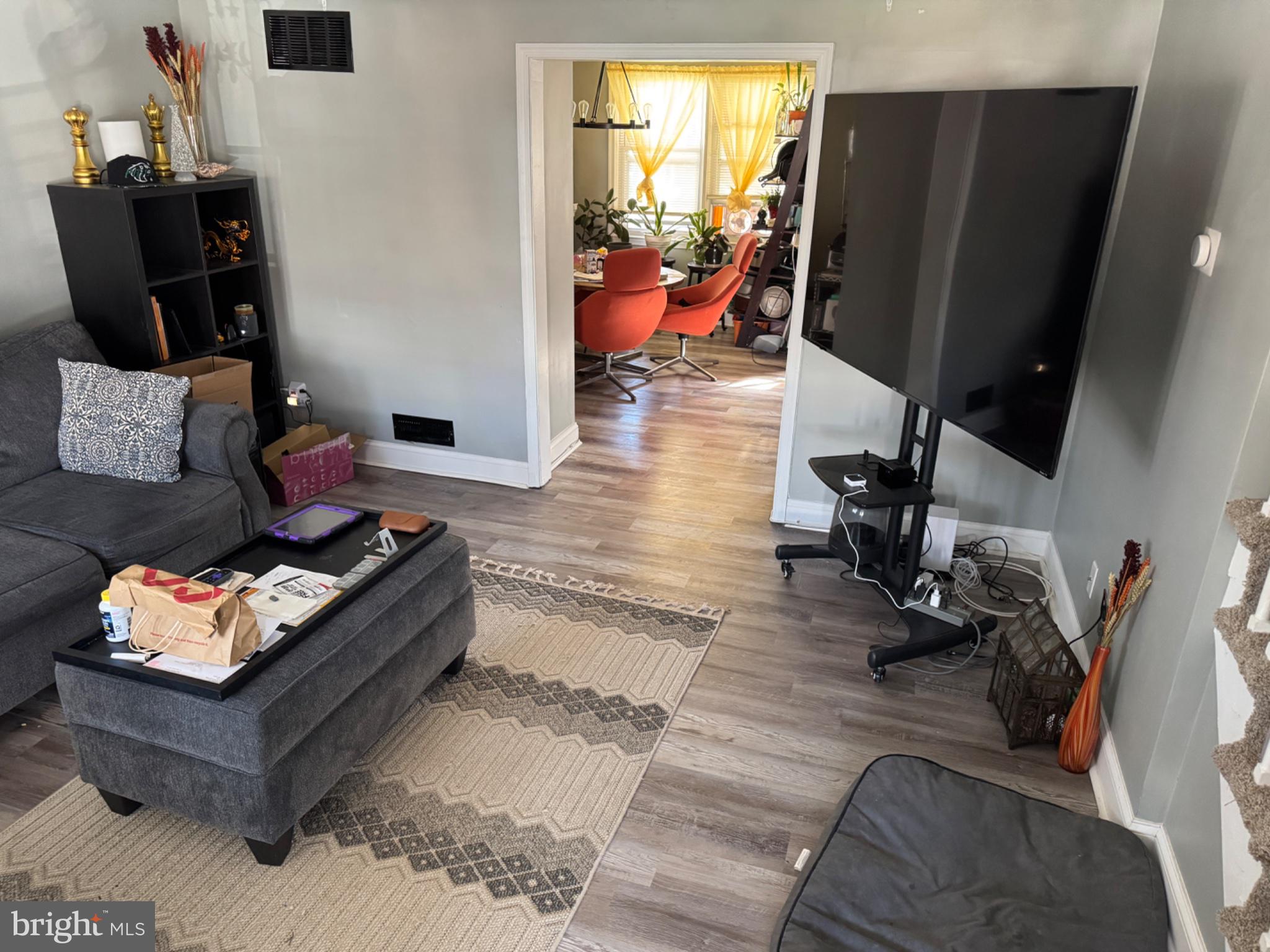 EASTFIELD - Residential