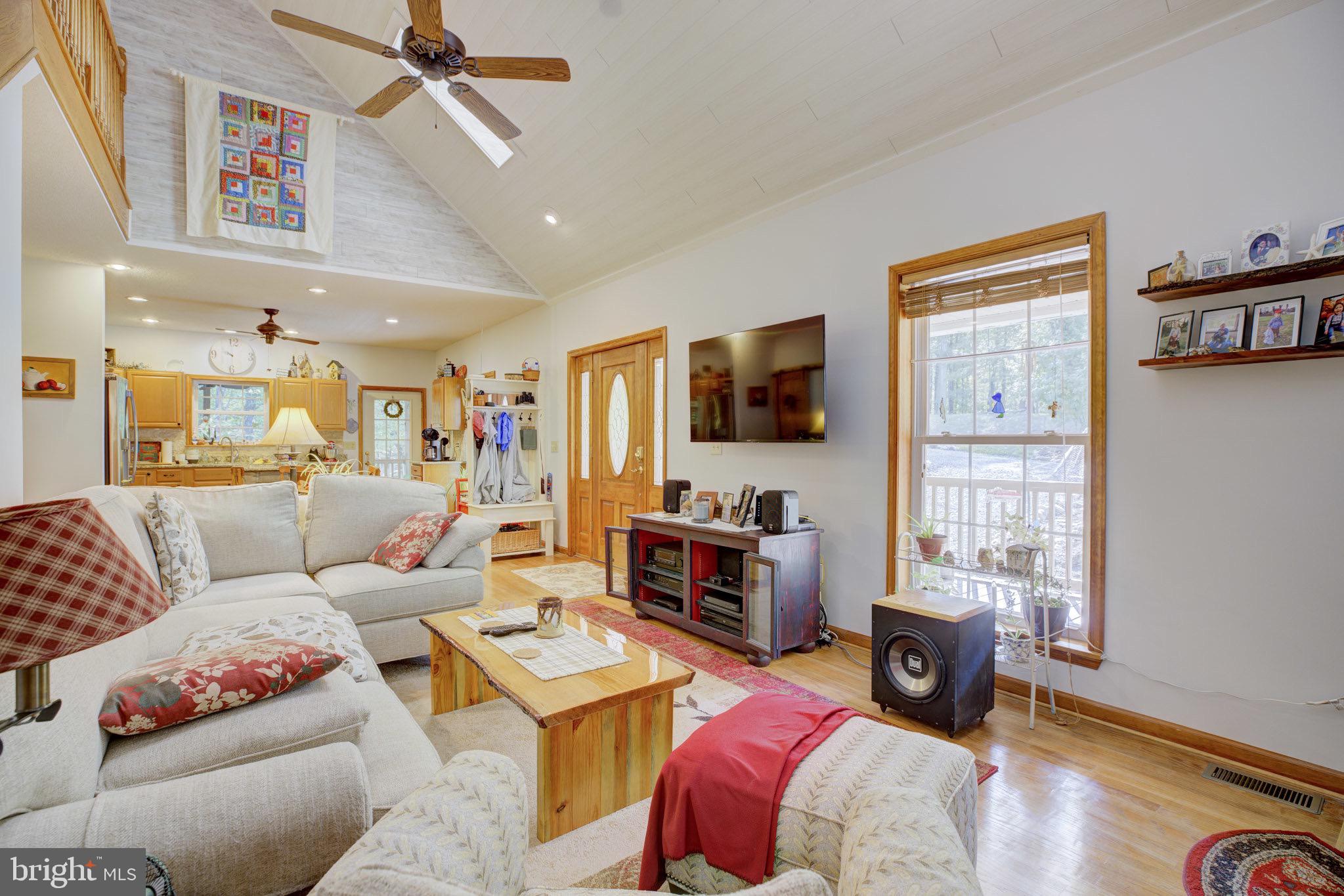 THE CROSSING AT GREAT CACAPON - Residential