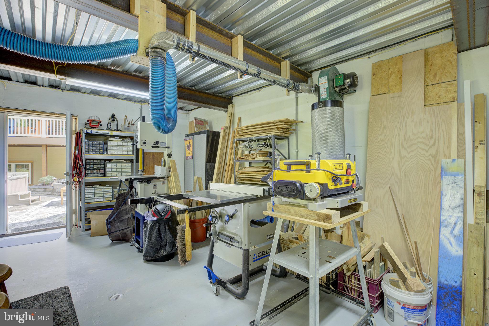 THE CROSSING AT GREAT CACAPON - Residential