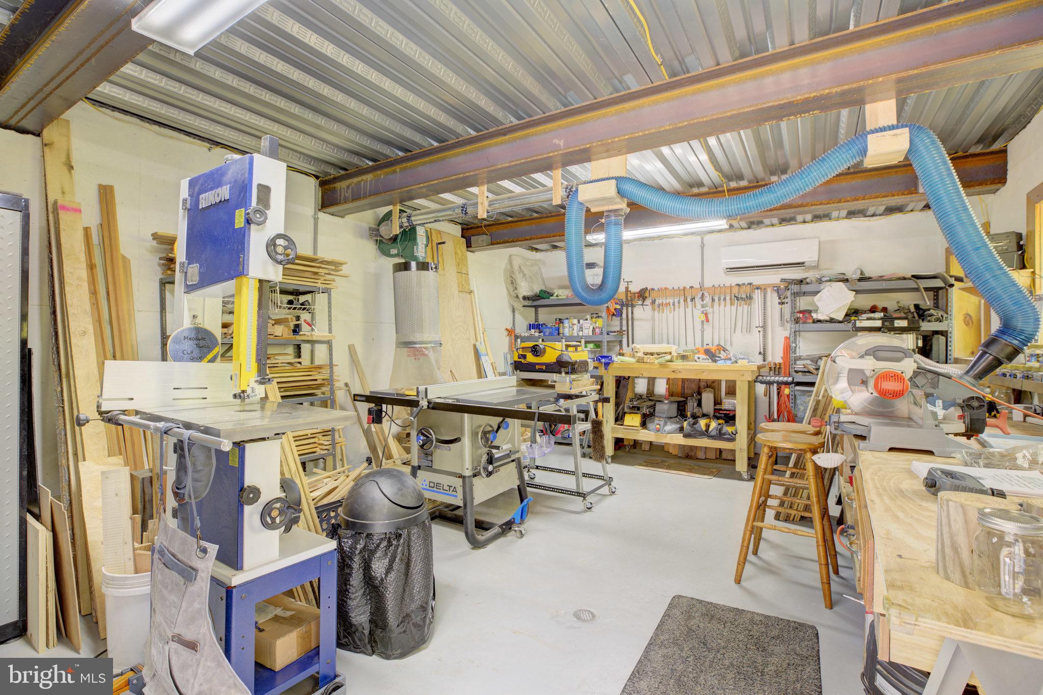 THE CROSSING AT GREAT CACAPON - Residential