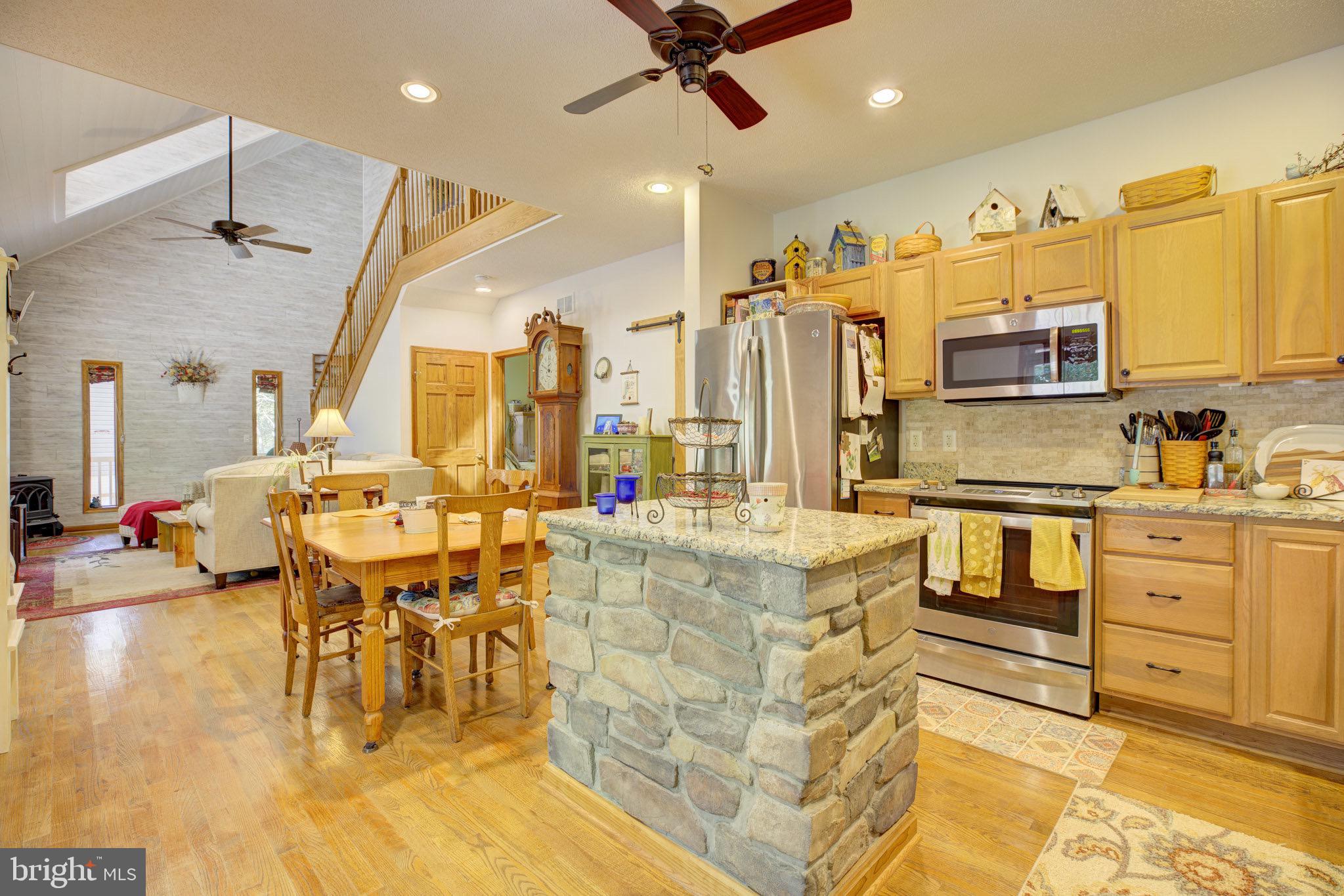 THE CROSSING AT GREAT CACAPON - Residential