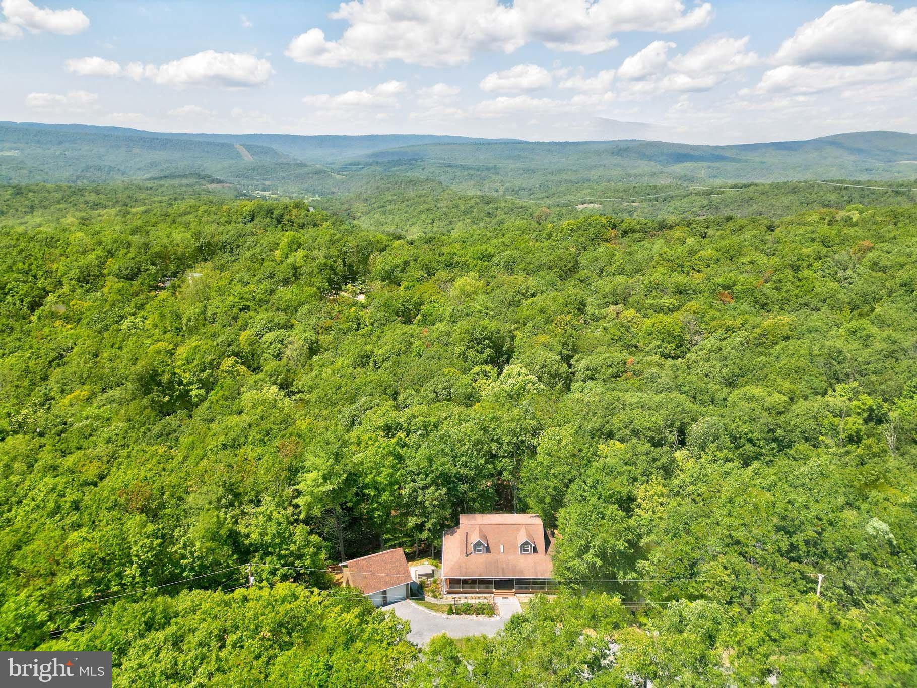 THE CROSSING AT GREAT CACAPON - Residential