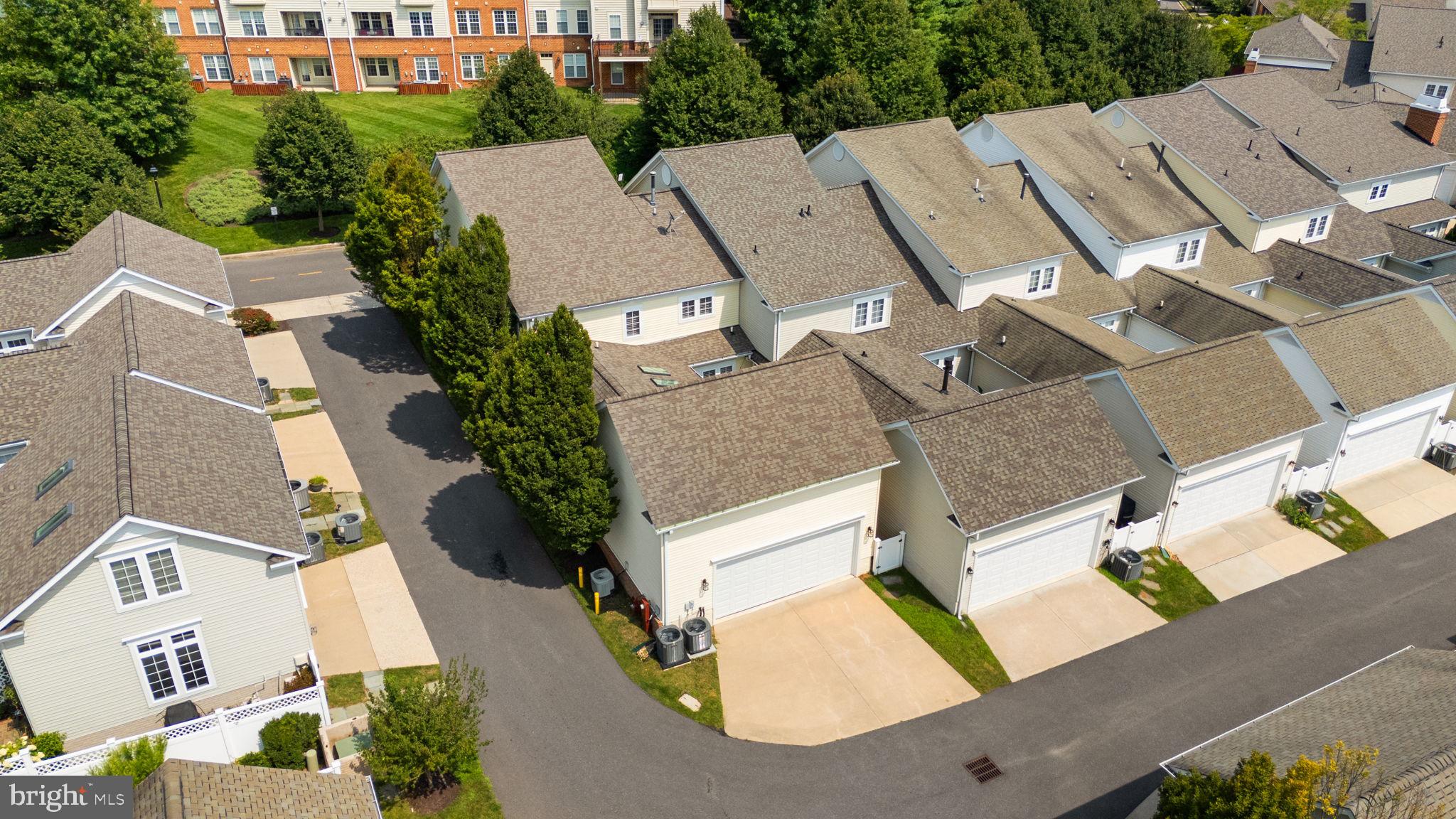 2649 BUCKINGHAM ROAD 43