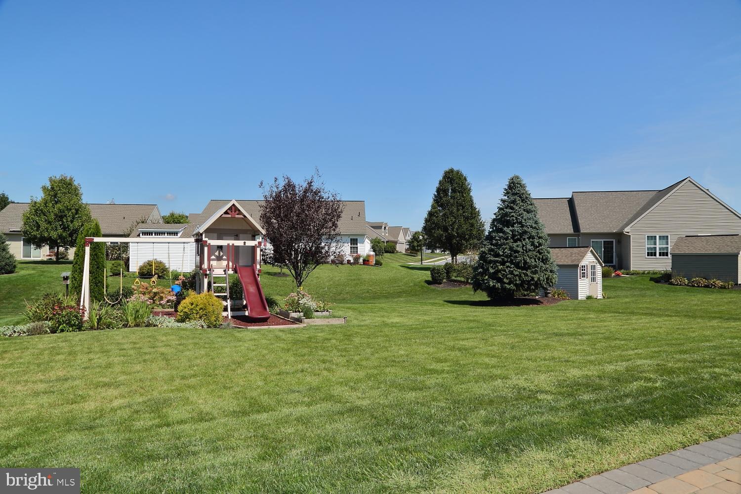 CLEARVIEW GARDENS - Residential