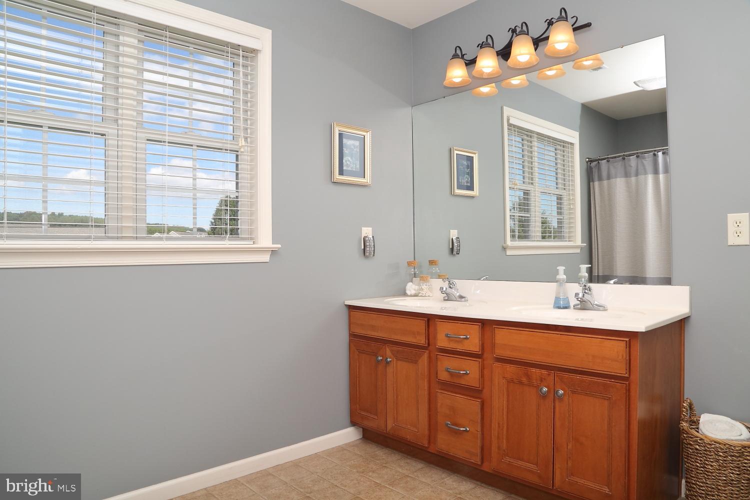 CLEARVIEW GARDENS - Residential