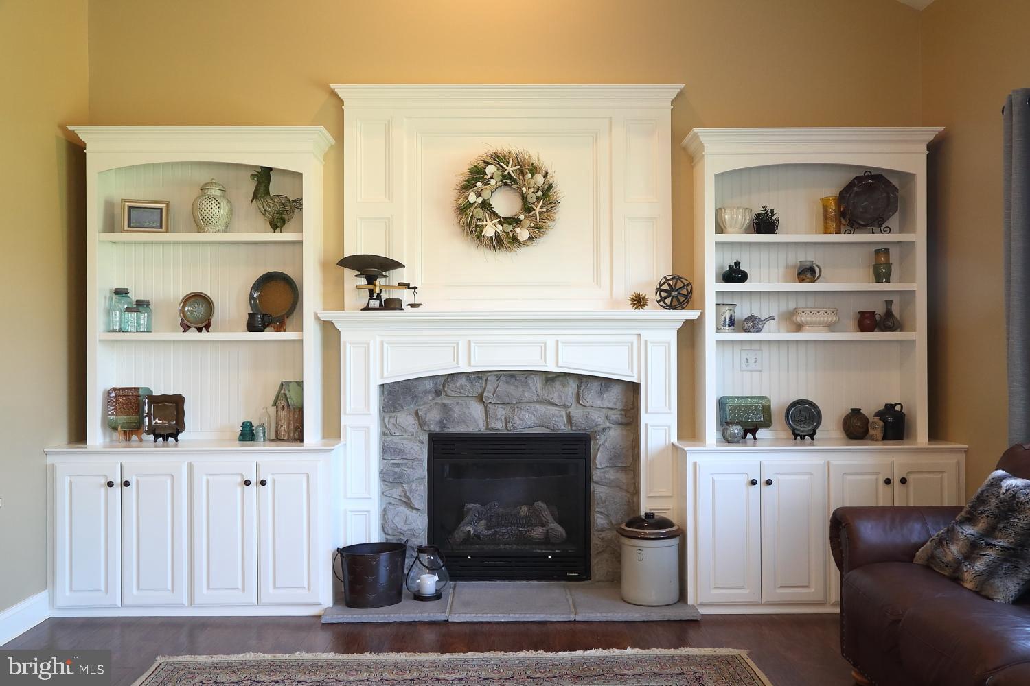 CLEARVIEW GARDENS - Residential