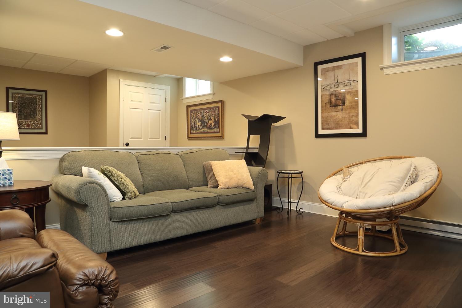 CLEARVIEW GARDENS - Residential