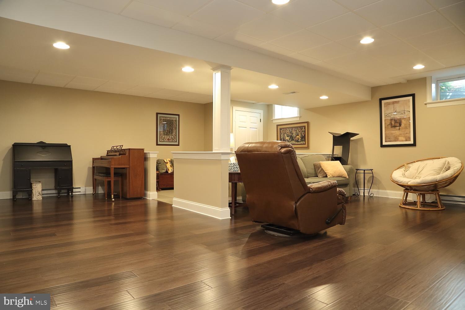 CLEARVIEW GARDENS - Residential