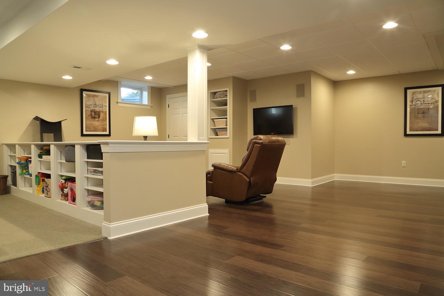 CLEARVIEW GARDENS - Residential