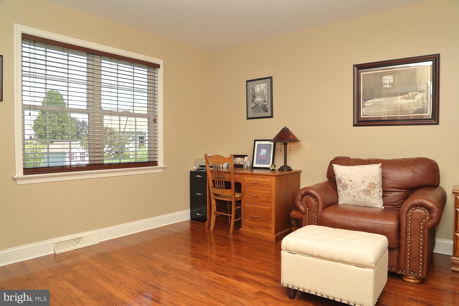 CLEARVIEW GARDENS - Residential