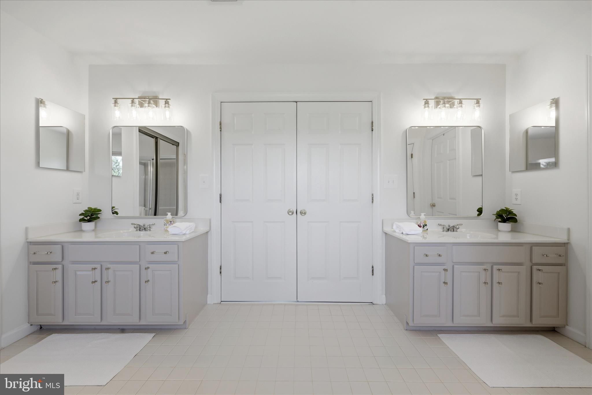 SALEM FARMS - Residential
