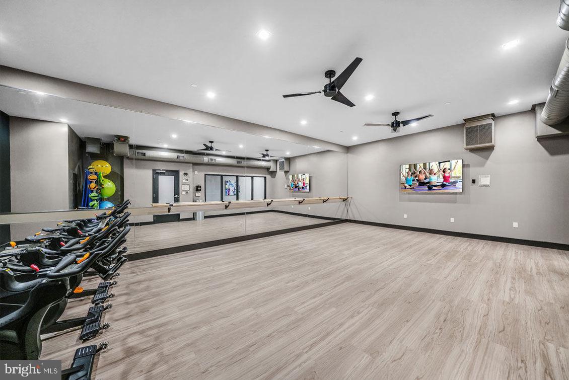 PHOENIX COMMUNITIES - Residential Lease