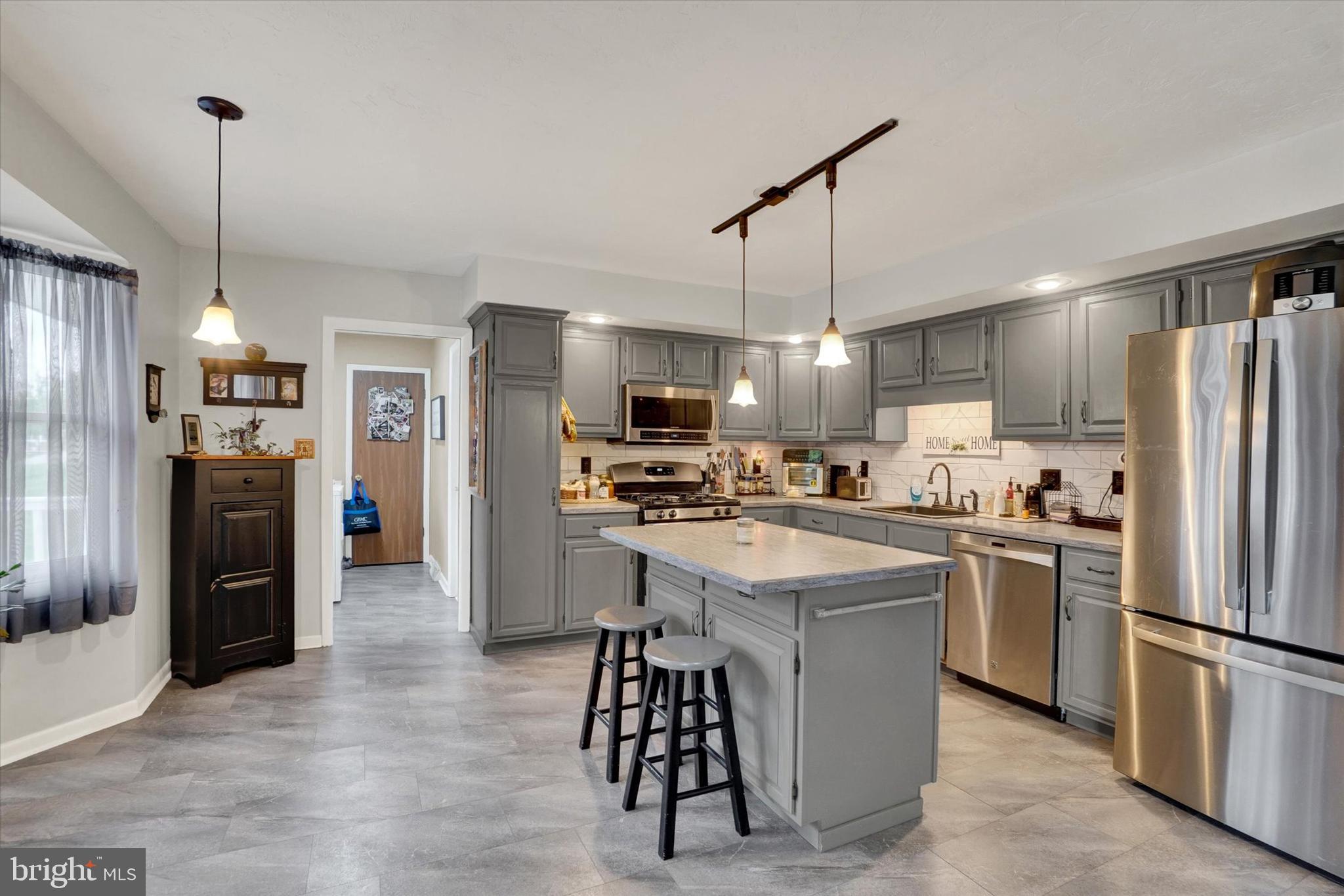 MILNER HEIGHTS - Residential