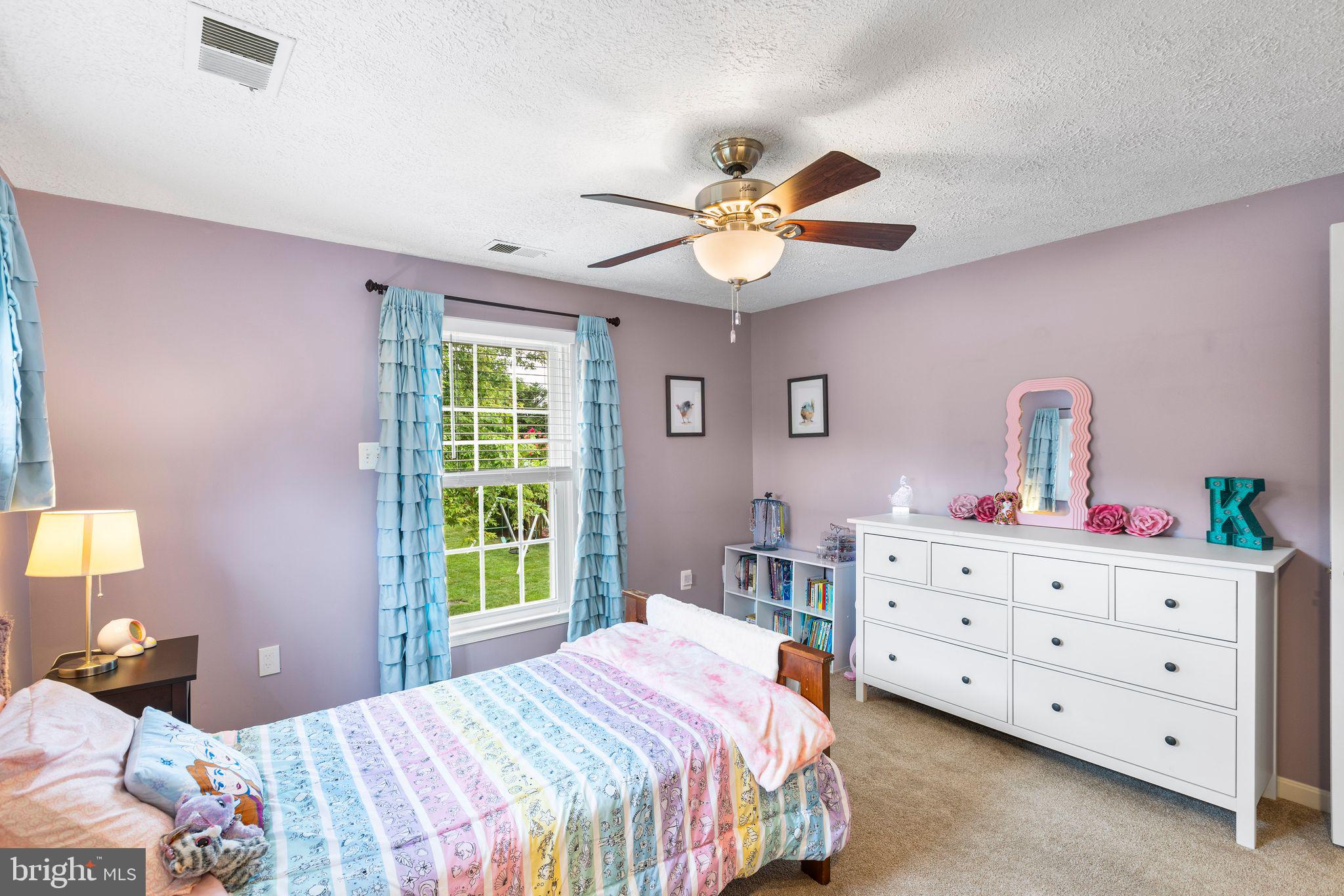 CHANTILLY FARM - Residential