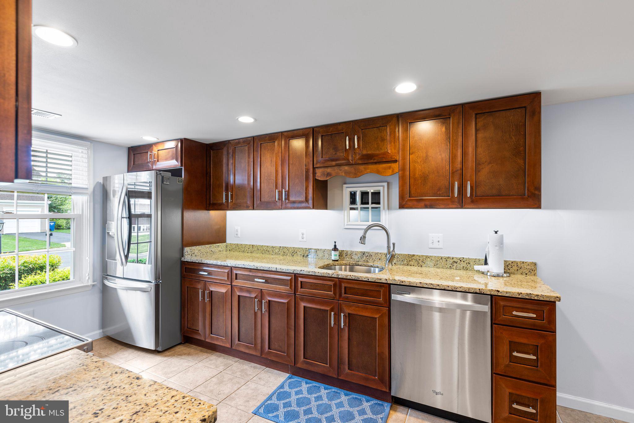 CHANTILLY FARM - Residential