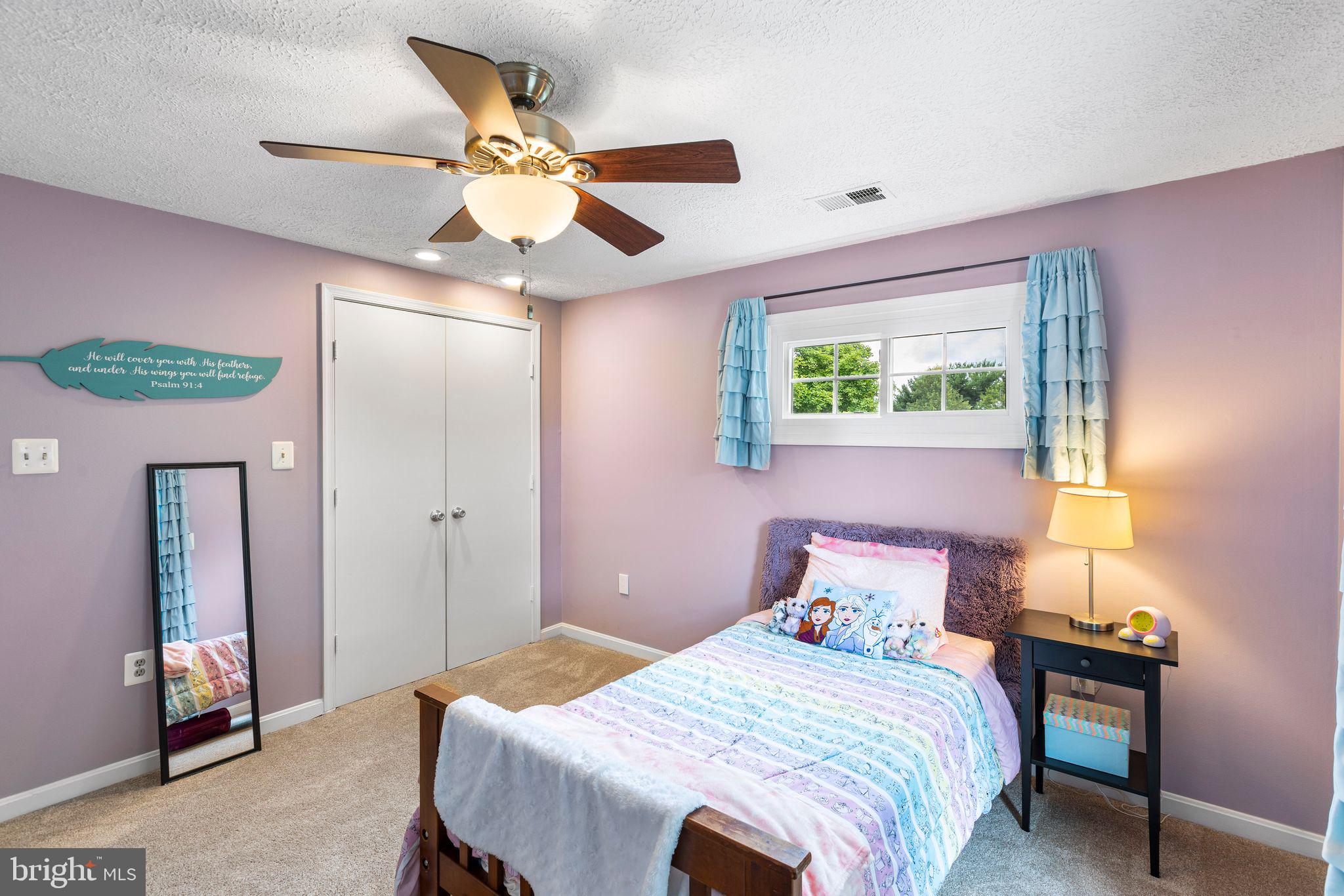 CHANTILLY FARM - Residential