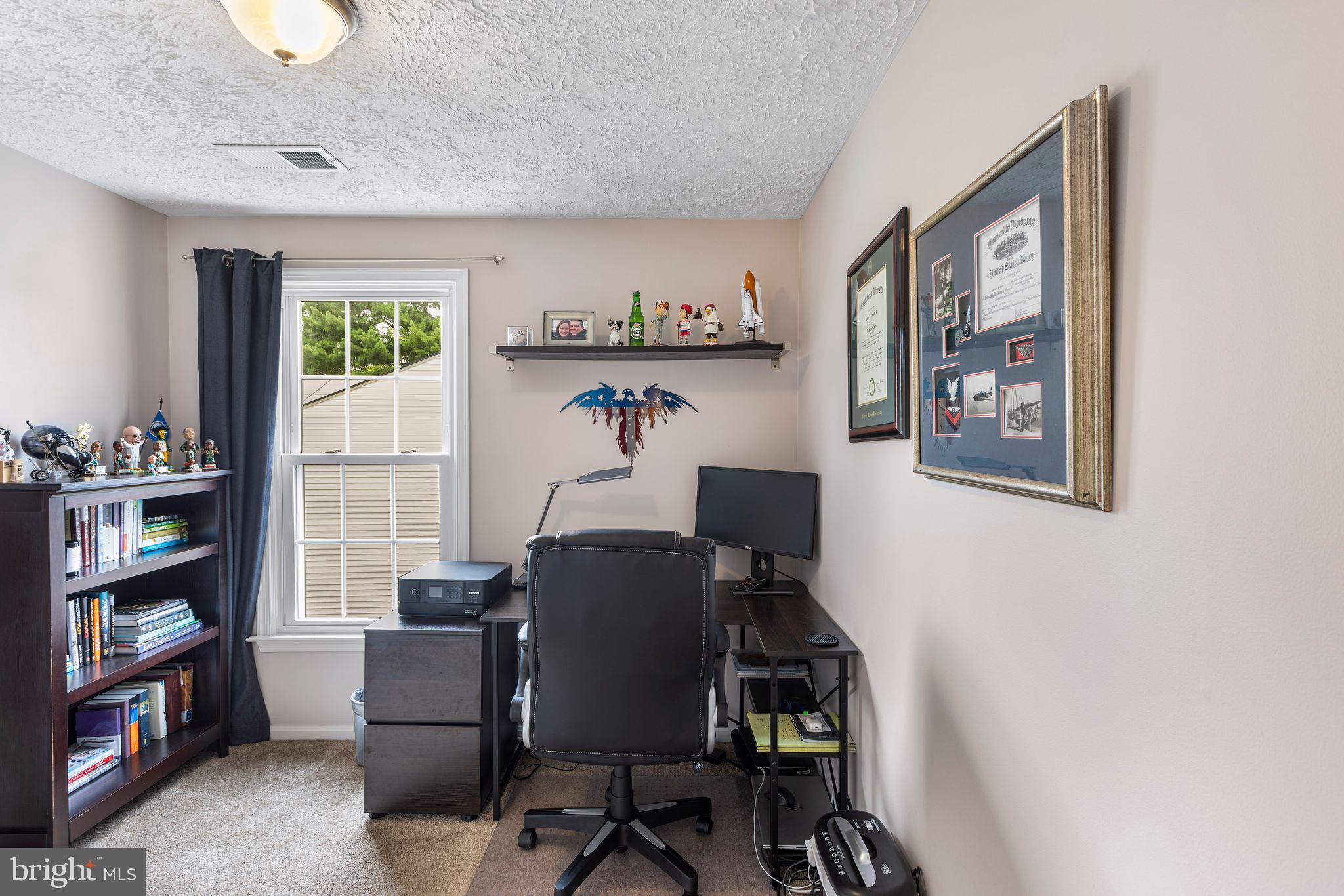 CHANTILLY FARM - Residential