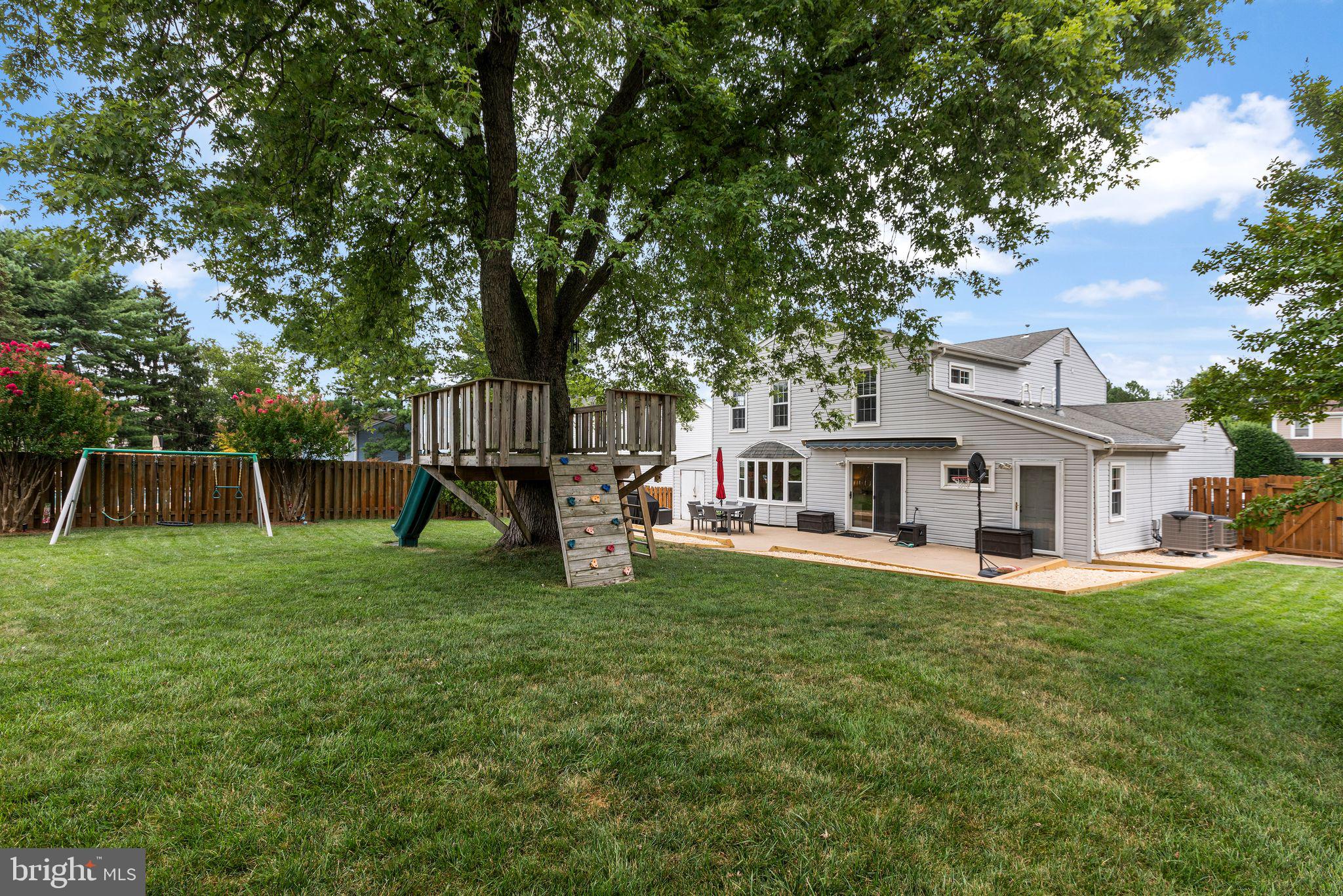 CHANTILLY FARM - Residential