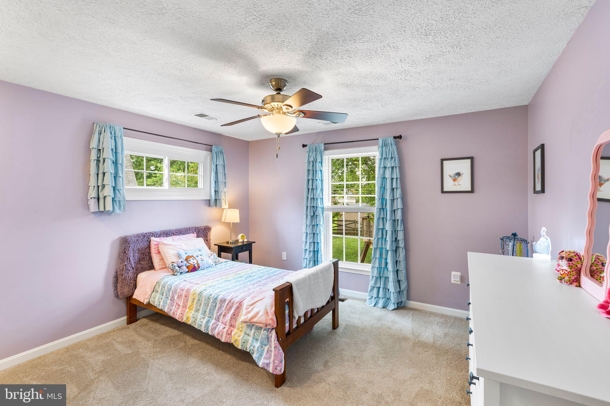 CHANTILLY FARM - Residential