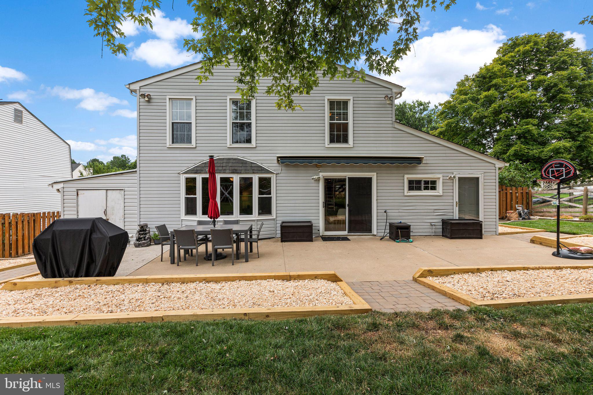 CHANTILLY FARM - Residential