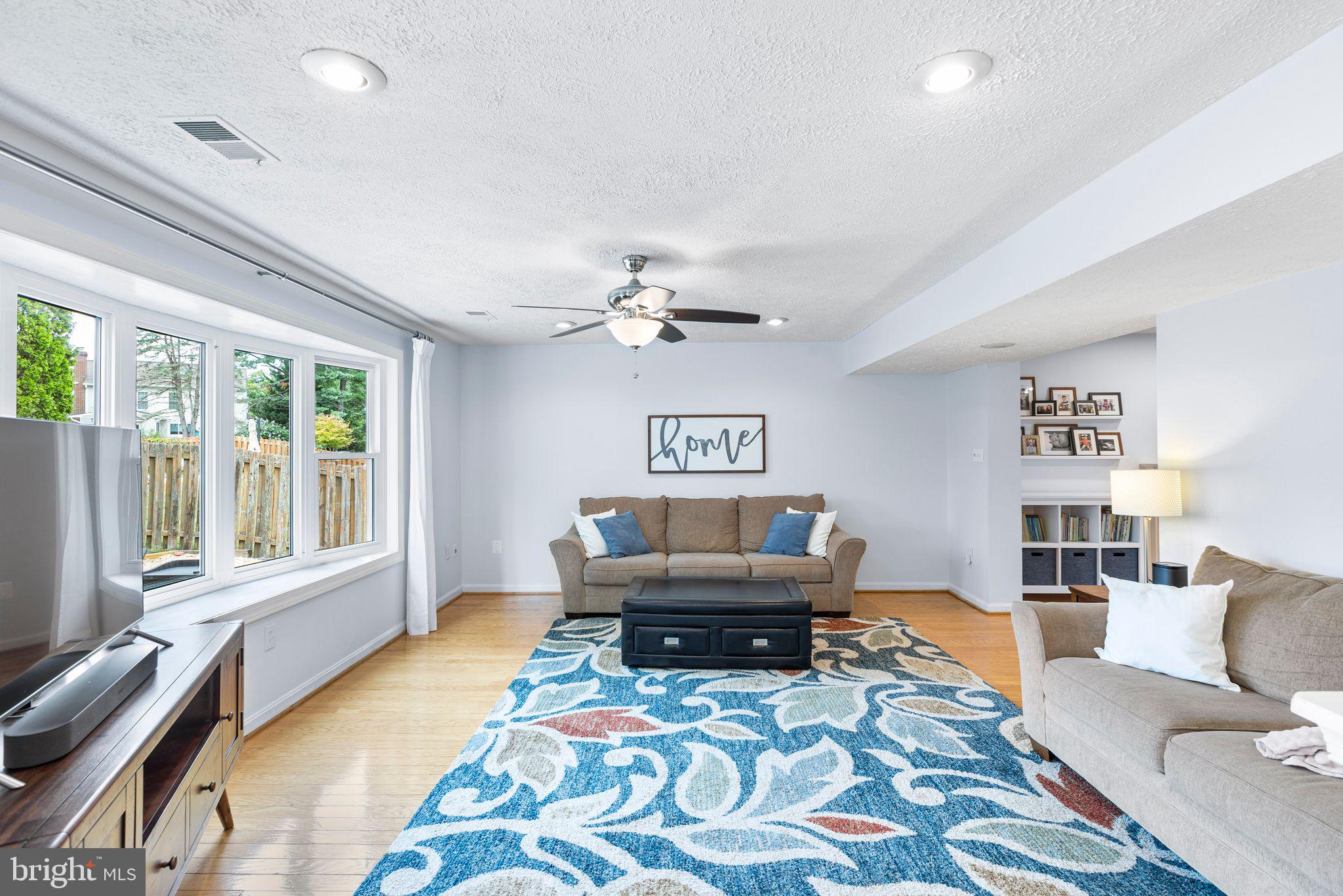 CHANTILLY FARM - Residential