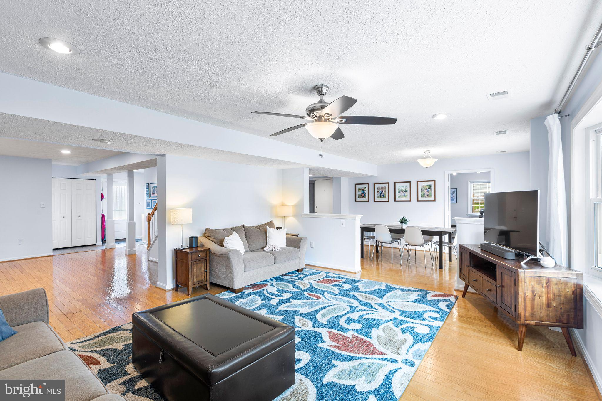 CHANTILLY FARM - Residential