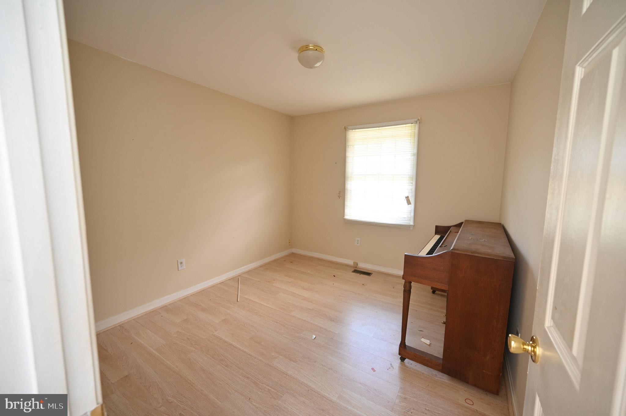 ROSEDALE - Residential