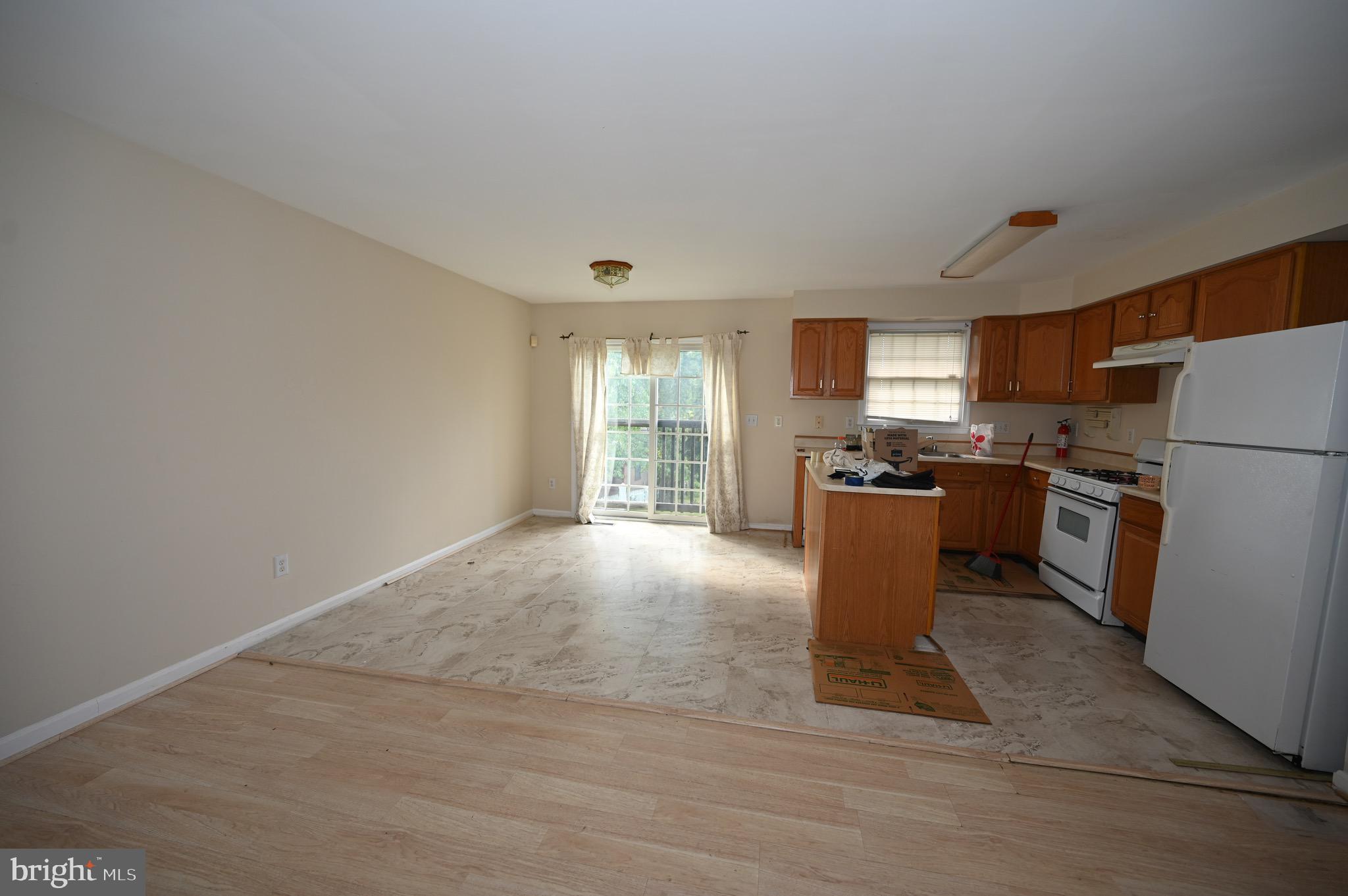 ROSEDALE - Residential