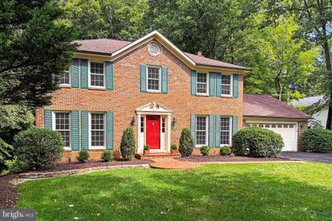 Homes For Sale - 11838 Clara Way<br/> FAIRFAX STATION, VA 22039