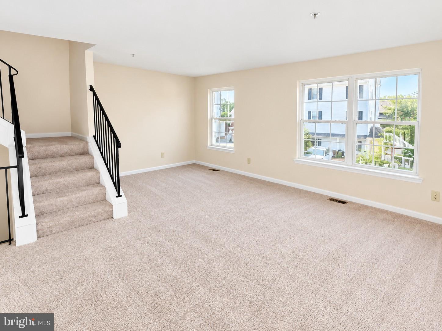 3633 HARBOR ROAD