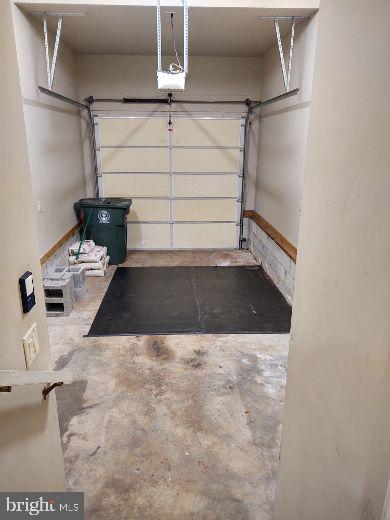 JAMESTOWN PLACE CONDO - Residential