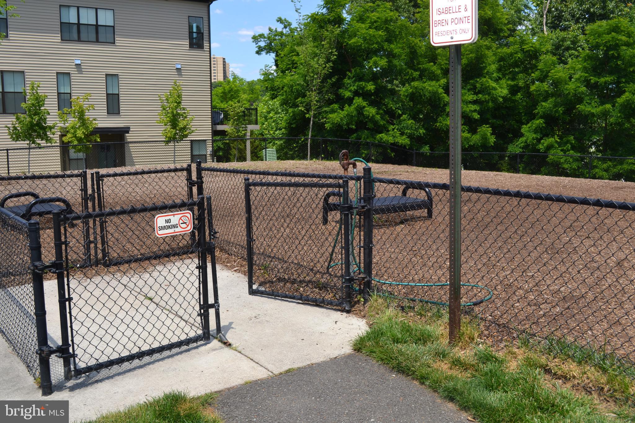 ISABELLA AT MONTICELLO MEWS - Residential