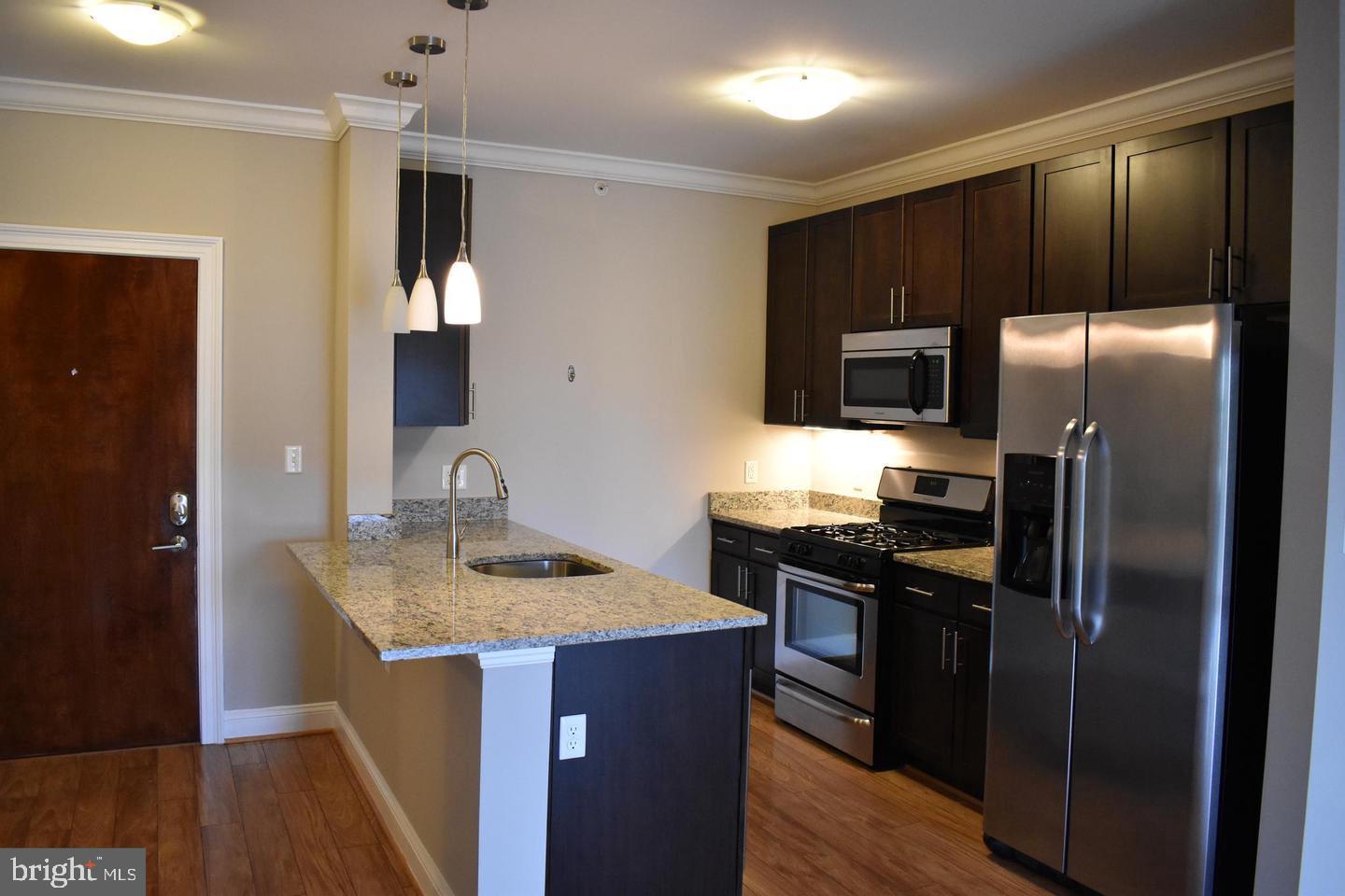 ISABELLA AT MONTICELLO MEWS - Residential