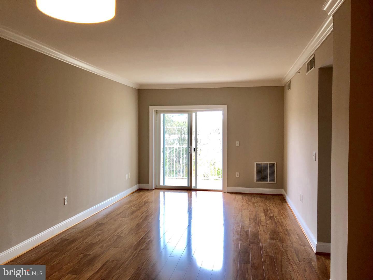 ISABELLA AT MONTICELLO MEWS - Residential