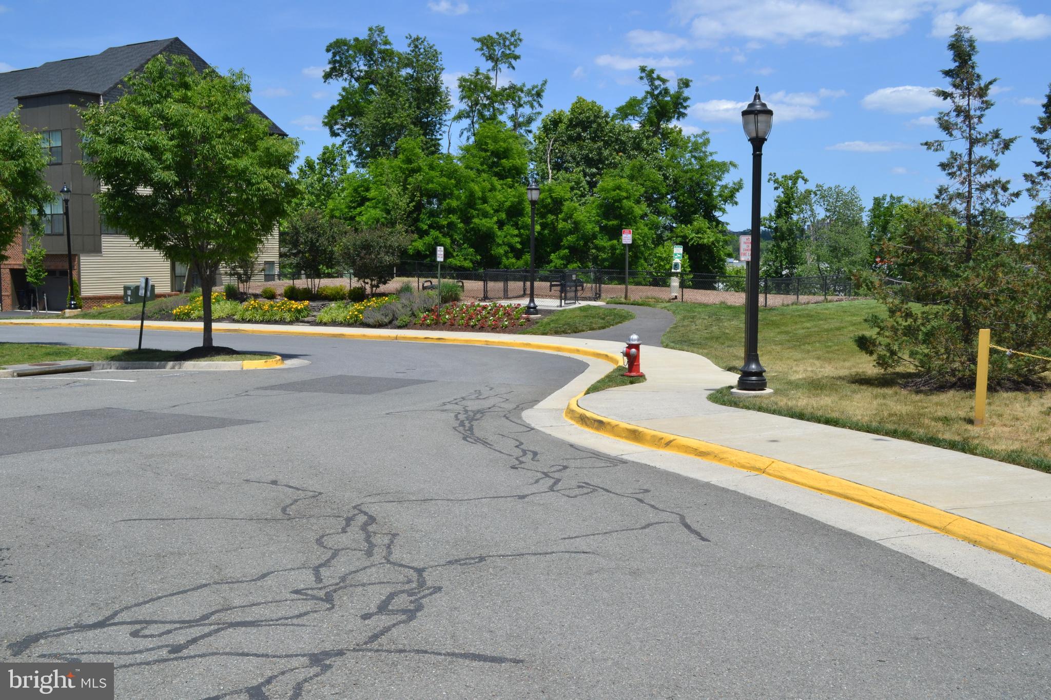 ISABELLA AT MONTICELLO MEWS - Residential
