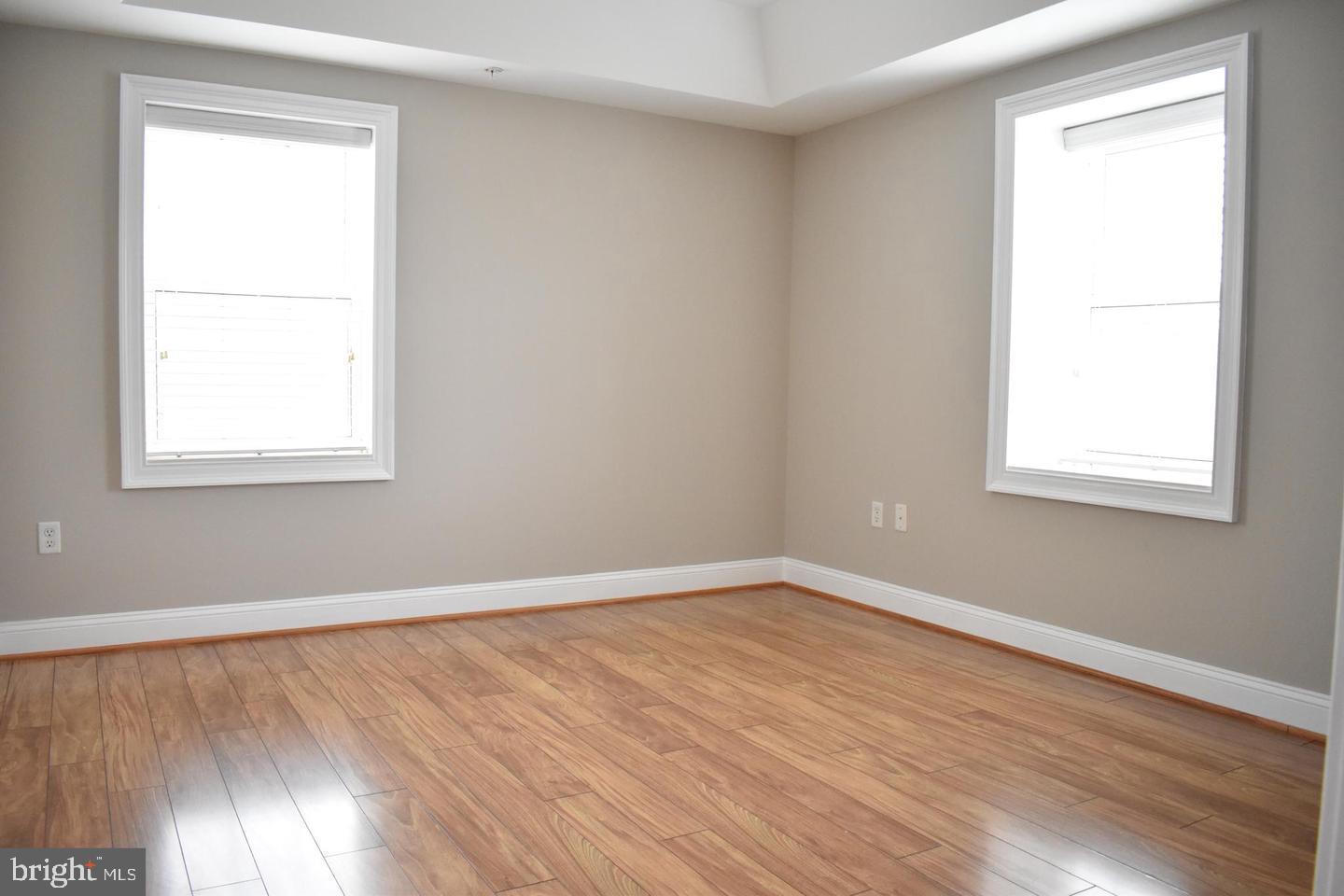 ISABELLA AT MONTICELLO MEWS - Residential