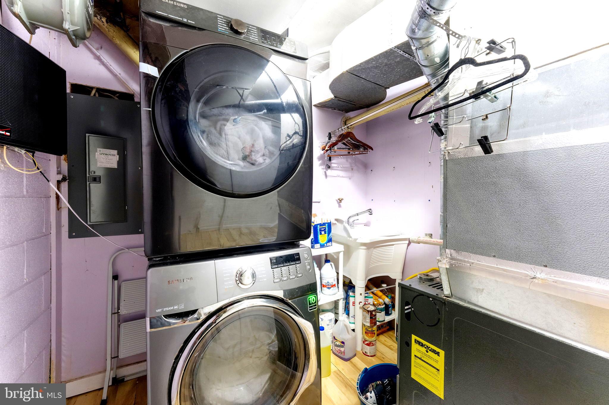 KIMBERLY PLACE - Residential