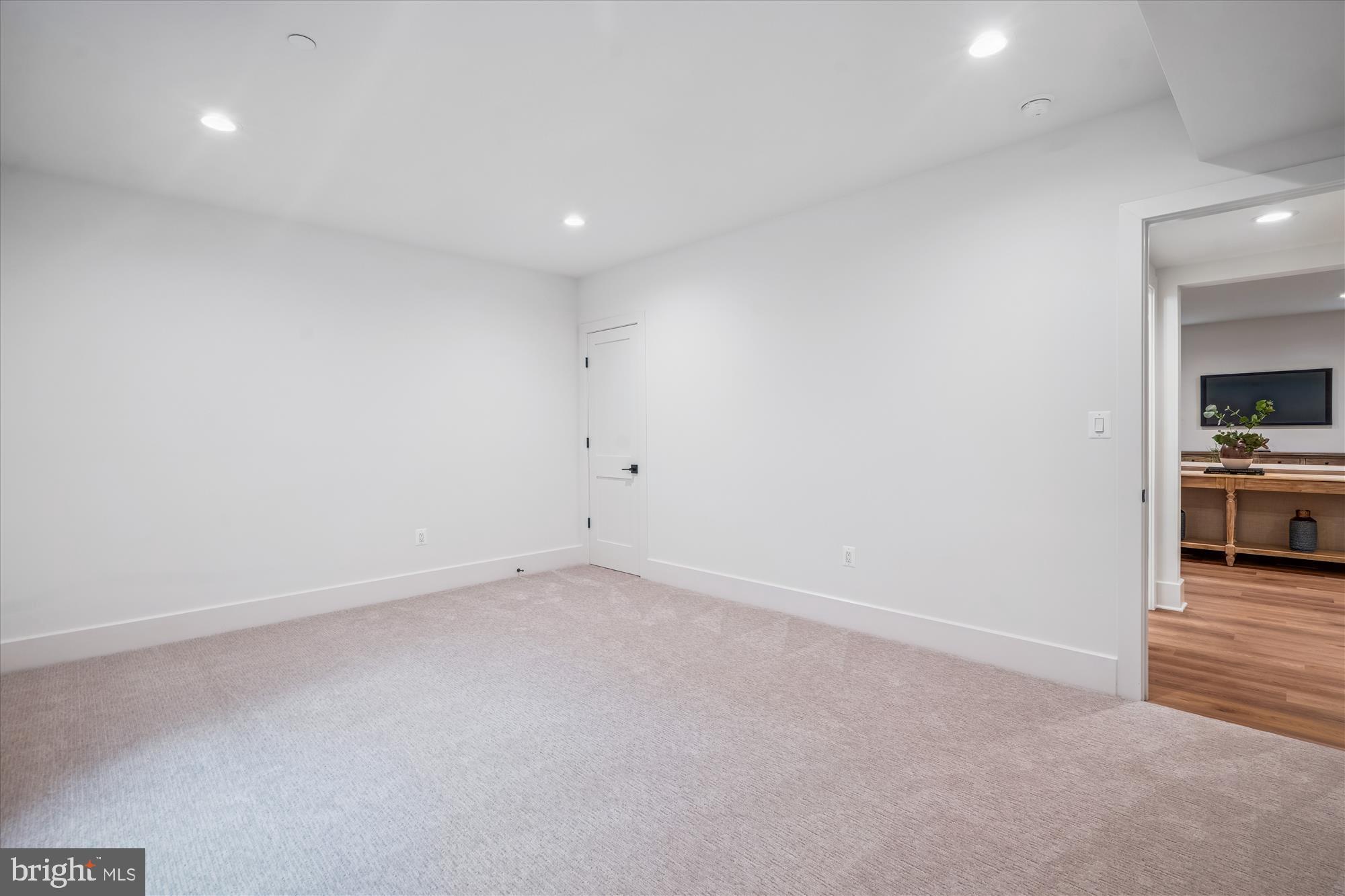 WEST CHEVY CHASE HEIGHTS - Residential